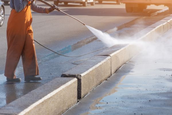 Commercial Concrete Cleaning in San Diego