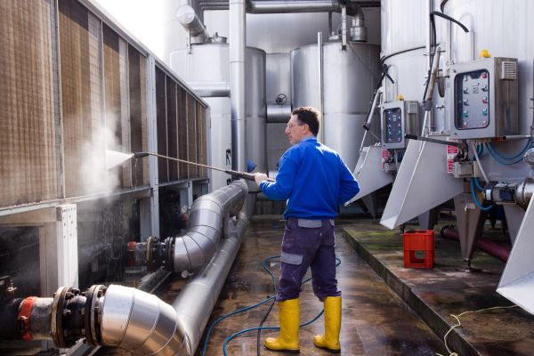 Business Pressure Washing in San Diego